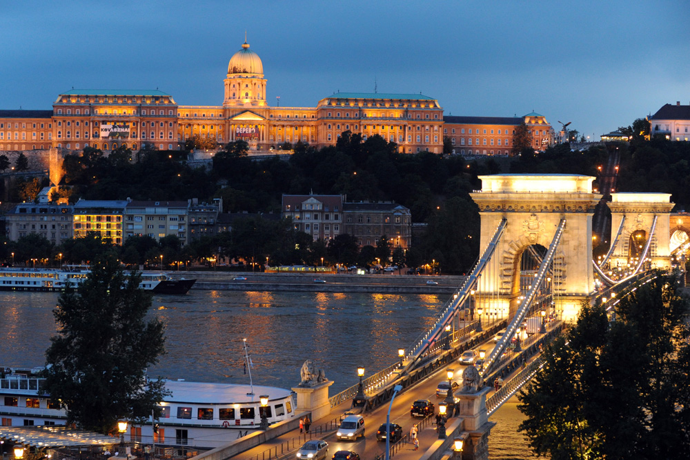  Hungary  Budapest  and the Danube  Insider s Travel Guide