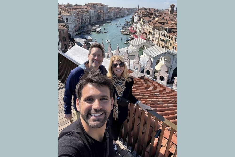 Guide Alvise with Sarah Cohen and her husband in Venice, Italy.