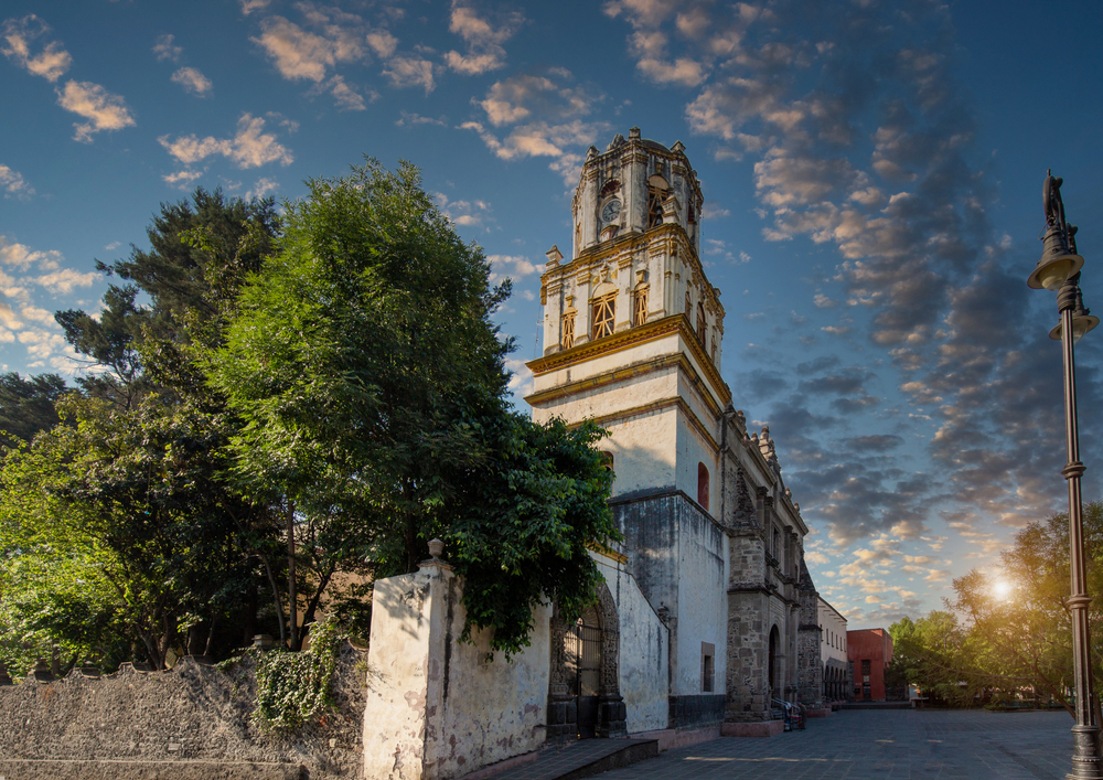 An empty coyoacan street in Mexico.