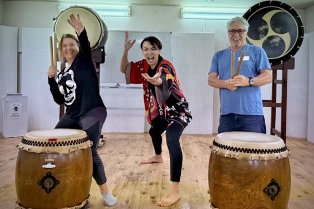 Marie Becker at a drumming class in Japan.