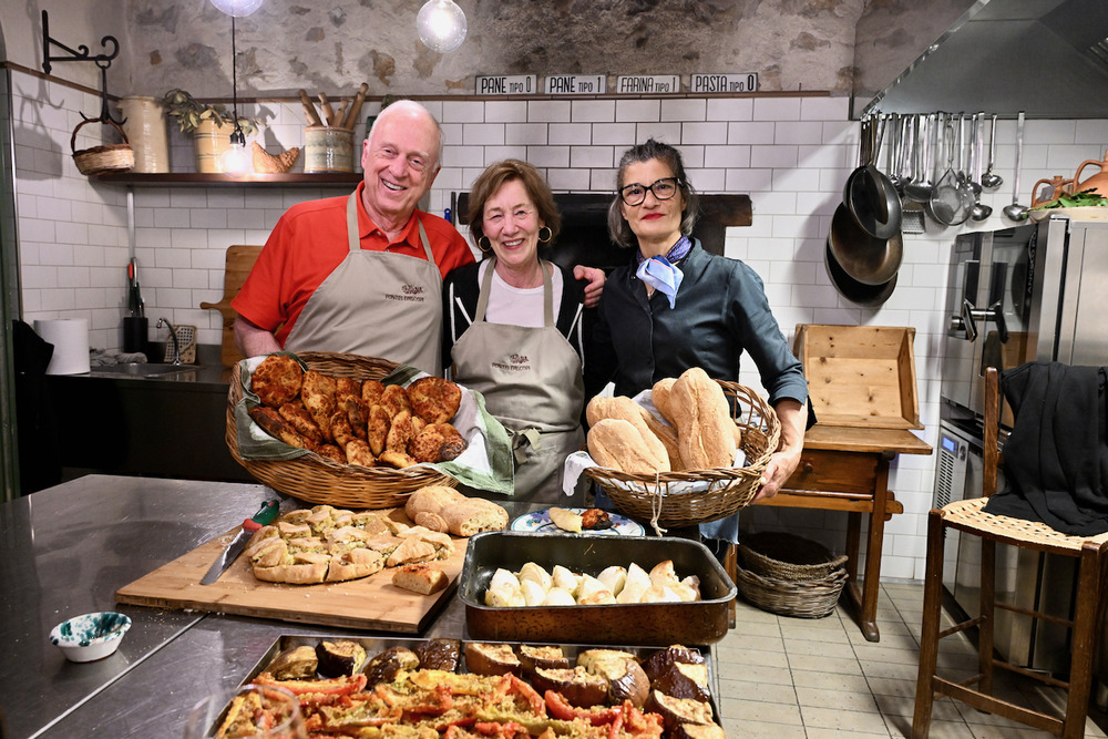 Tim Triche and his wife at a cooking class in Fontes Episcopi.